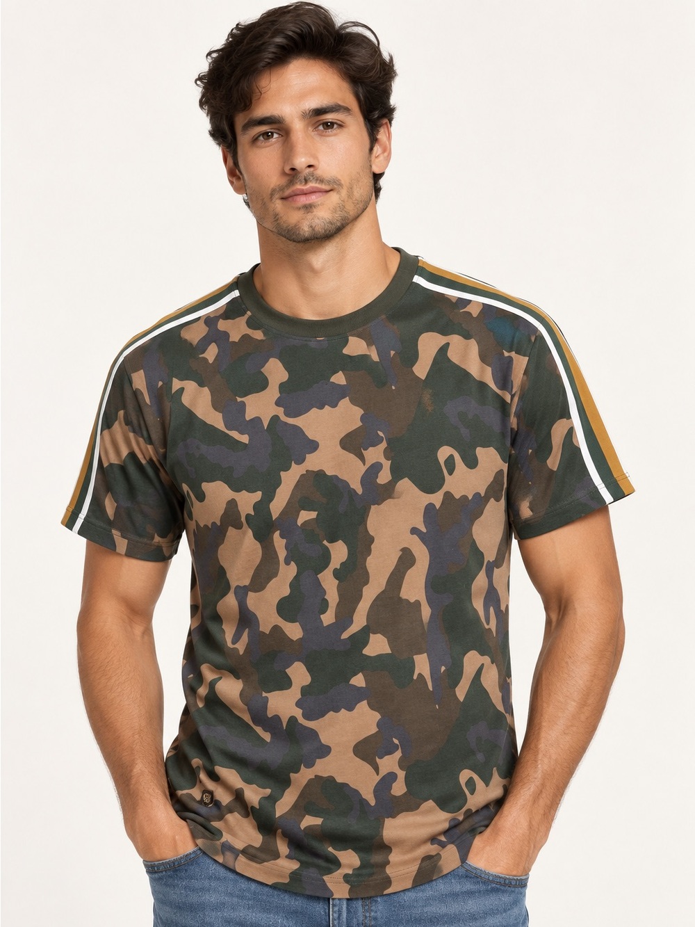 NWT D&F Ricky Singh Men’s M Camo Stripe Sleeve Crewneck Tee